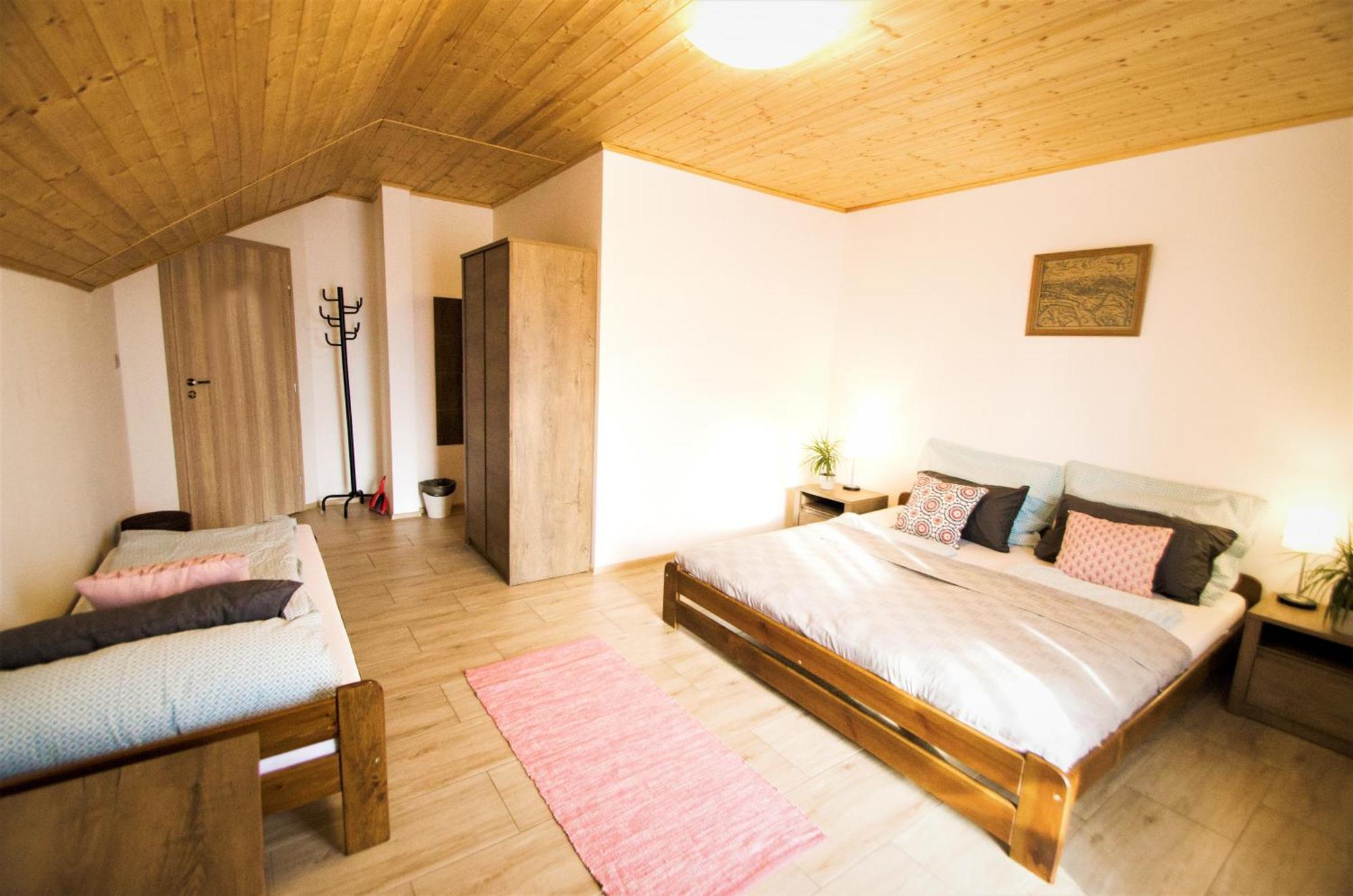 Penzion Na Americe Nové Jirny Quarto foto
